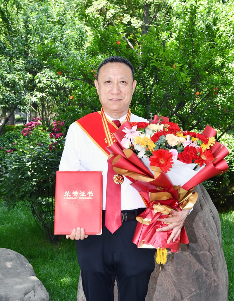 以初心践行义务 用使命解释担负